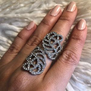 Large silver Flower Crystal ring 7